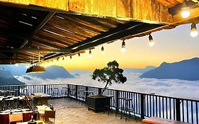 Hầu Thào Villa&Coffee